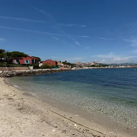 Apartment Vue Sur Les Iles D'or